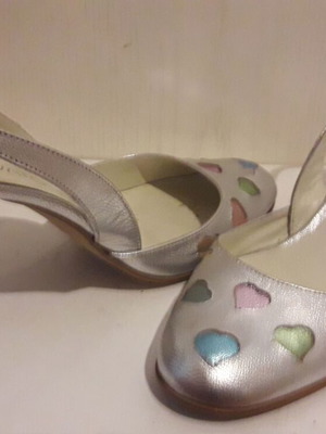 Silver slingback heels like new with heart design, size 37