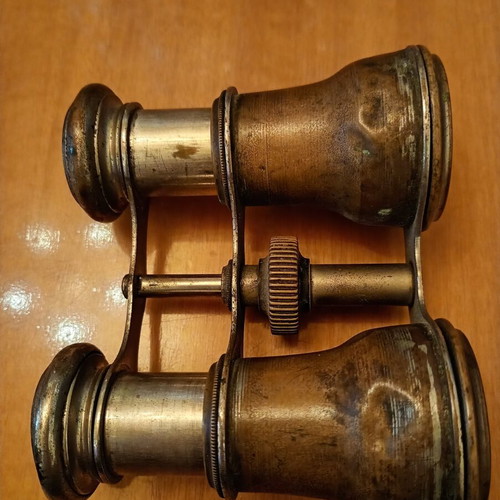 Collectible binoculars used, brass and metal