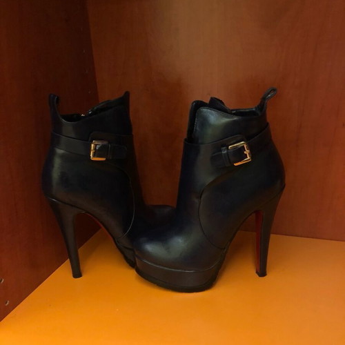 High-heeled ankle boots like new, size 37, with zipper
