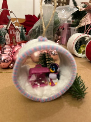Handmade Christmas ornament new with 8 cm diameter