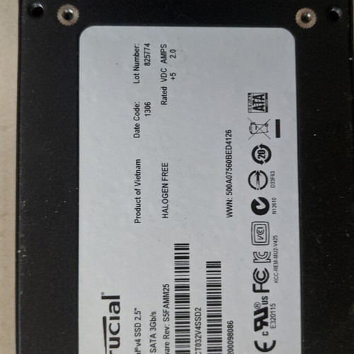Crucial v4 SSD 32GB 2.5" SATA internal solid state drive