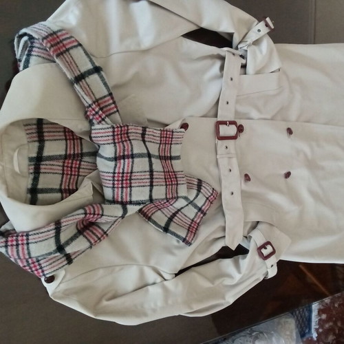 Trench Coat beige-gray with soft warm lining and matching scarf, like new, size M