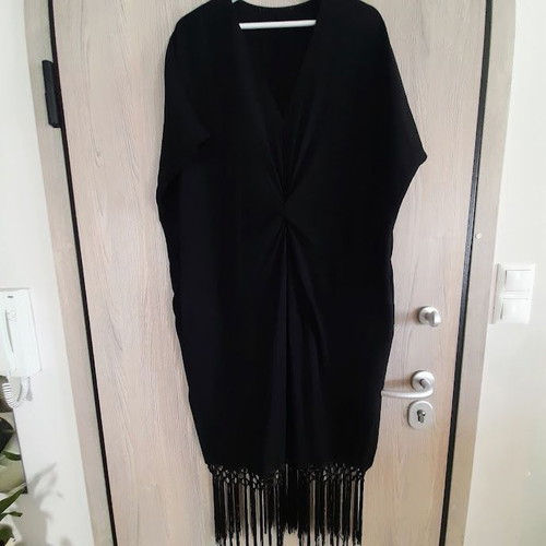Black dress size M/L with fringes and pockets, like new