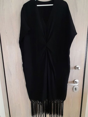 Black dress size M/L with fringes and pockets, like new