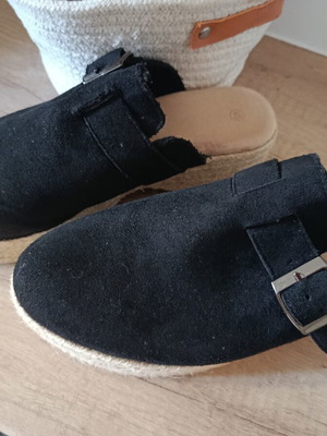 Alta Moda mule shoes size 40, black