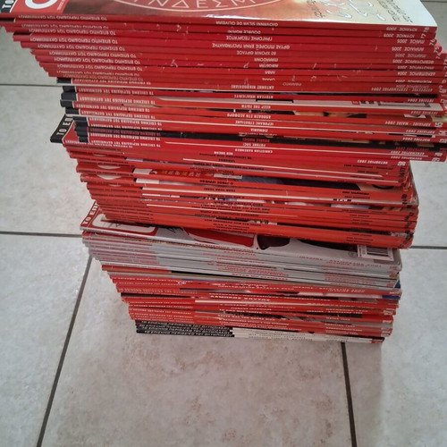 Olympiakos official magazine used, issues 2-78 missing 1,53,54
