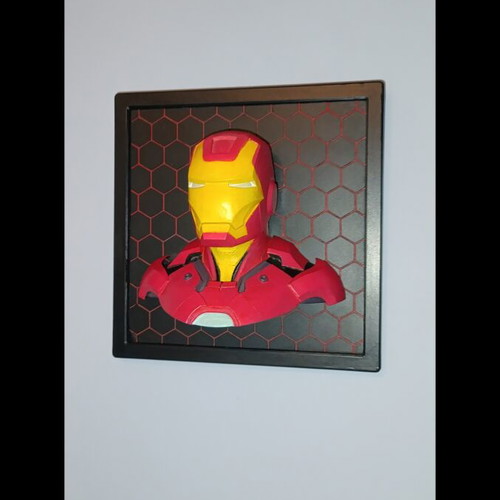 Iron Man wall frame printed in 3D and hand-painted like new