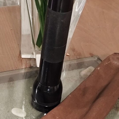 Mag-Lite 3 Cell D Heavy Duty flashlight like new, made in USA