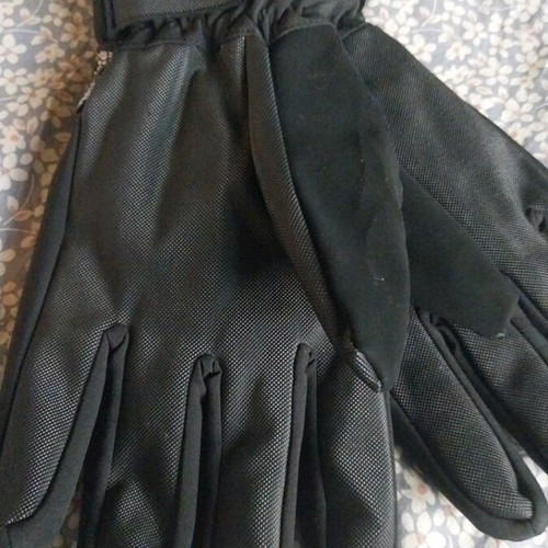 A-Cold-Wall gloves new with fleece lining, black