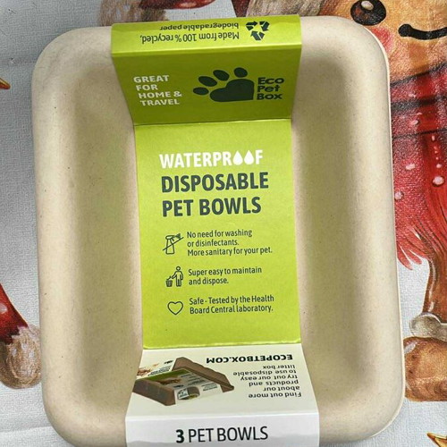 Cat bowls new, set of 3 for food