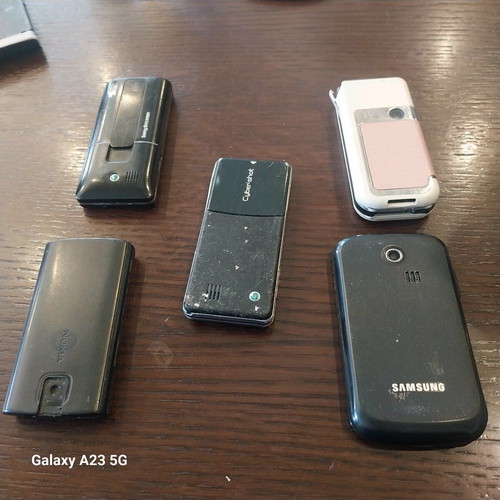 Cell phones used, pack of 5, Sony Ericsson, Nokia, Samsung