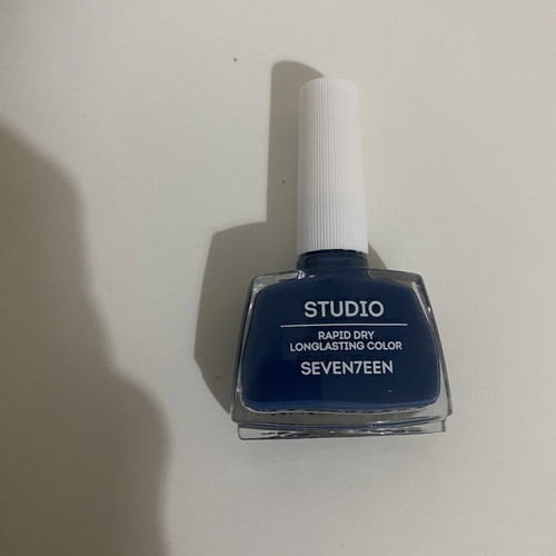 Seventeen Nail Polish new, closed