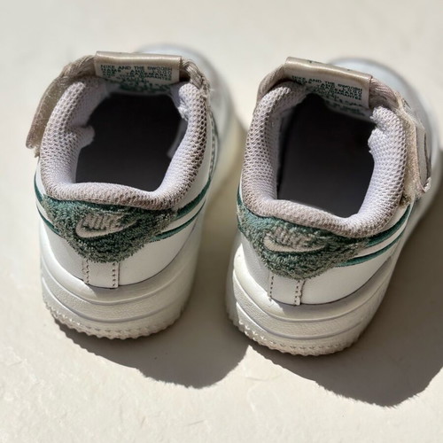 Nike Force 1 Low LV8 EasyOn σαν καινούργιο