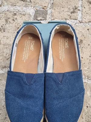 Toms women's shoes like new, size 36.5, blue