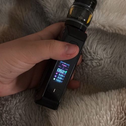 Geekvape Aegis Legend 3 like new with new batteries and coil