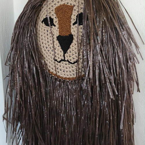 Handmade decorative lion new
