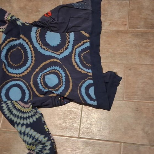 Children's purple jacket, size S, ages 8-10