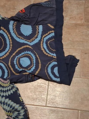 Children's purple jacket, size S, ages 8-10