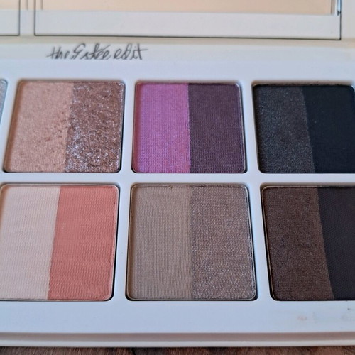 Estee Lauder Kendal J collectible palette new with eyeshadows and 2 blushes