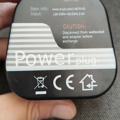 Trust power plug adapter UK to EU new