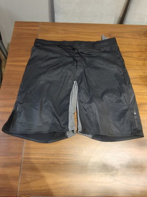 Reebok CrossFit shorts used, size L, black