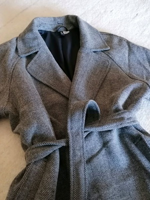 H&M Coat No L new, unworn with herringbone pattern