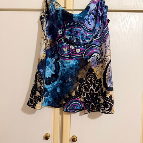 Women's satin top size M like new, multicolored