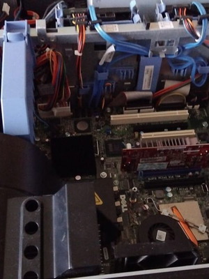 Dell Precision WorkStation T7500 употребяван, Intel Xeon E5620, 18GB RAM