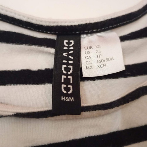 H&M striped short t-shirt used, size XS, black and white