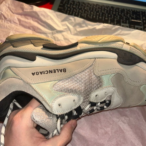 Balenciaga sneakers size 42 like new, gray and turquoise shoes