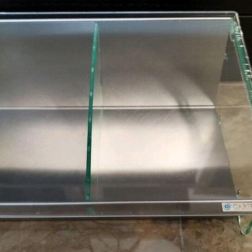 Garibaldi two-position case like new, premium brown organizer