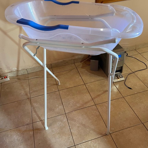 Bebe stars baby bathtub used with iron stand and net