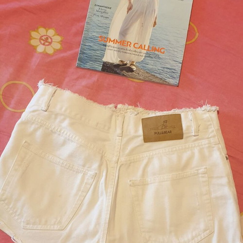 Pull & Bear white shorts, size S / 36 / 8