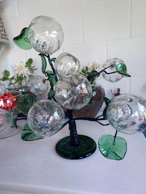 Decorative tree like new with blown glass balls Murano