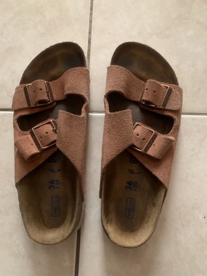 Birkenstock Arizona sandals size 36 like new, brown