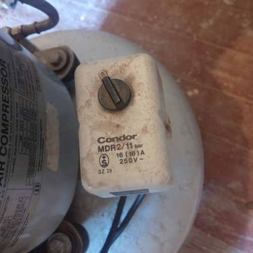 Jun-Air 6-15 Silent Professional Air Compressor 8 bar used