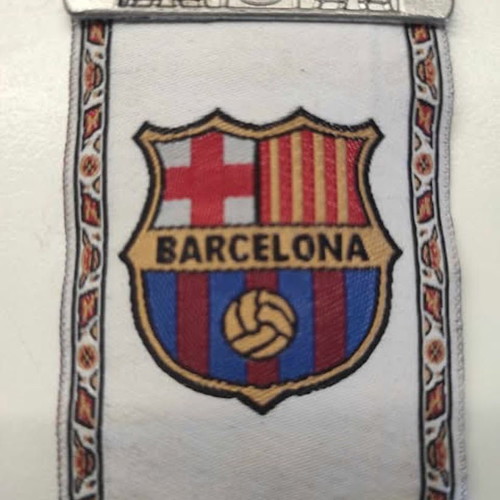 Αναμνηστικό Barcelona σαν καινούργιο, παραδοσιακό μήκους 17 εκατοστά