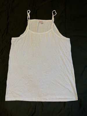 Children's tank top used, size 8, white