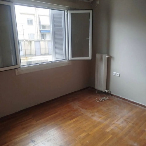 Apartment in Koukaki 66m² with 2 bedrooms, balcony and gas heating