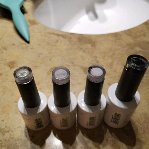 Set for semi-permanent with nail lamp and 12 nail polishes like new