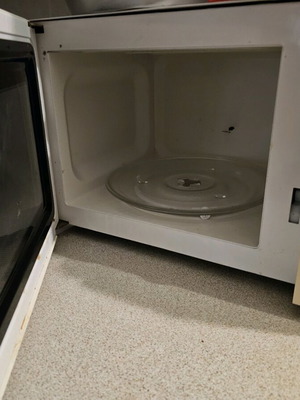 Φούρνος μικροκυμάτων μεταχειρισμένος