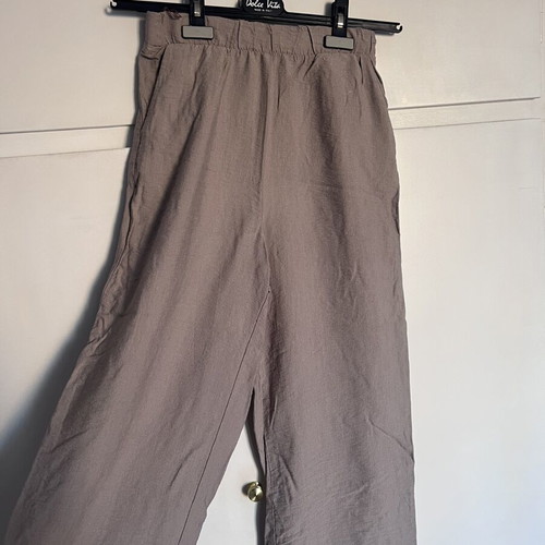 Σετ New Age μπεζ, σαν καινούργιο, μέγεθος small-medium, μπλούζα και παντελόνι με τσέπες