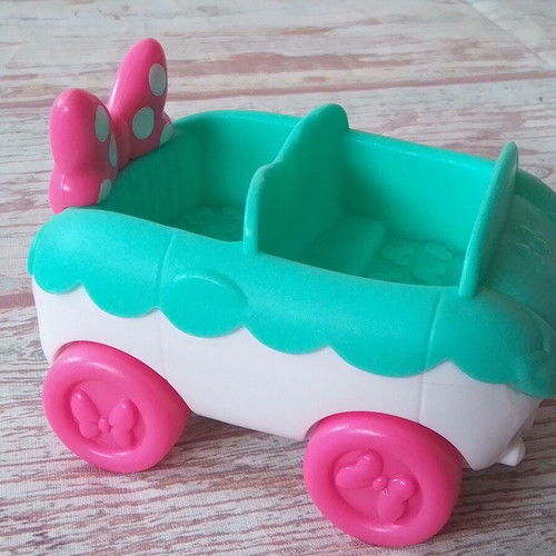 Disney's Minnie's Cruiser toy car used, Matel 2012