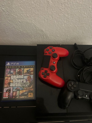 PlayStation 4 new with 2 controllers and games