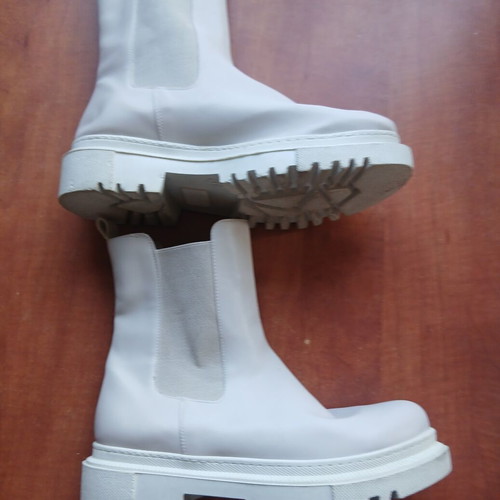 Ankle boots beige, used once, size 41