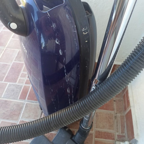 Bosch Compacta 72 vacuum cleaner used, good working condition