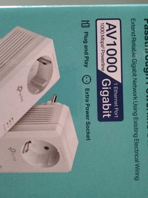 Tp-Link Passthrough Powerline Start Kit new