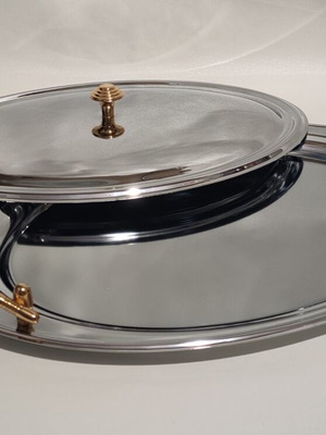 Oval Serving Dish stainless steel, like new, with lid