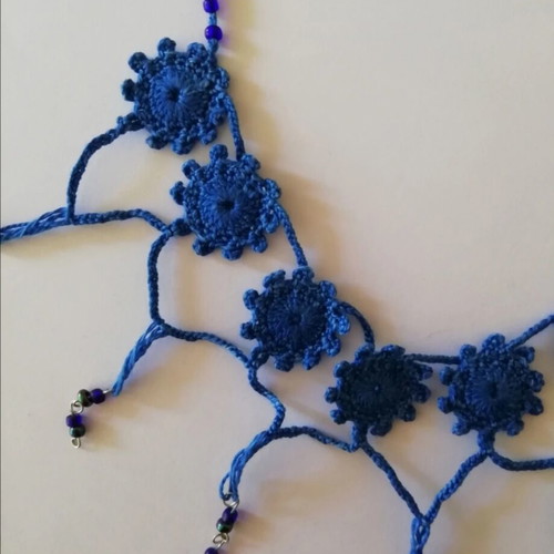 Boho-ethnic necklace like new, blue