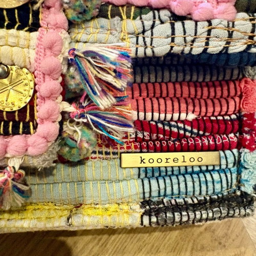 Kooreloo bag like new, colorful with long chain 25cm